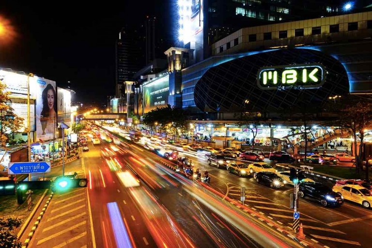 Bangkok Shopping Guide: 7 Places To Shop Until You Drop! | Geeky ...